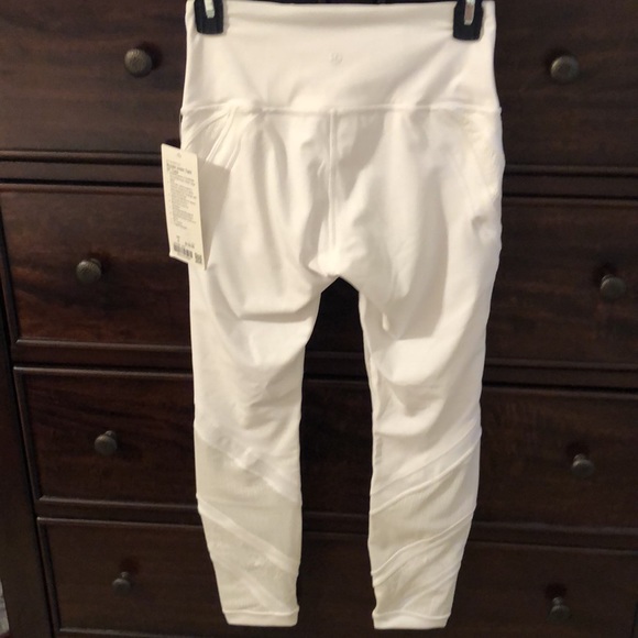 Lululemon wunder under lace NWT - Picture 3 of 5